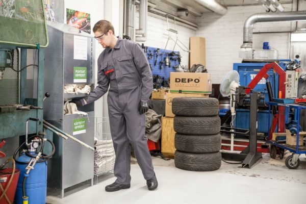 tehniskie dvieļi autoservisiem Lindstrom