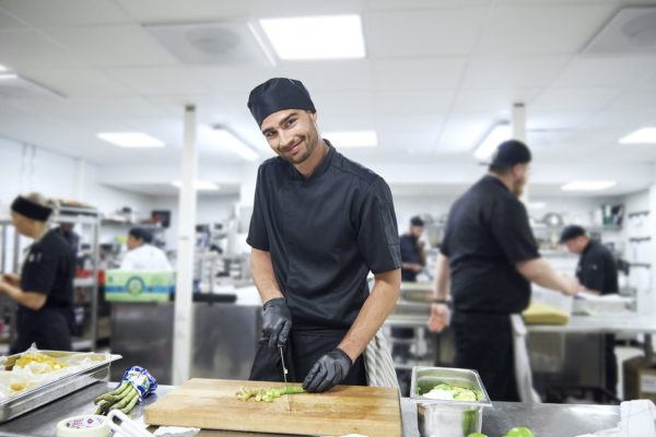 Lindstrom Workwear for hotels and restaurants kitchen staff