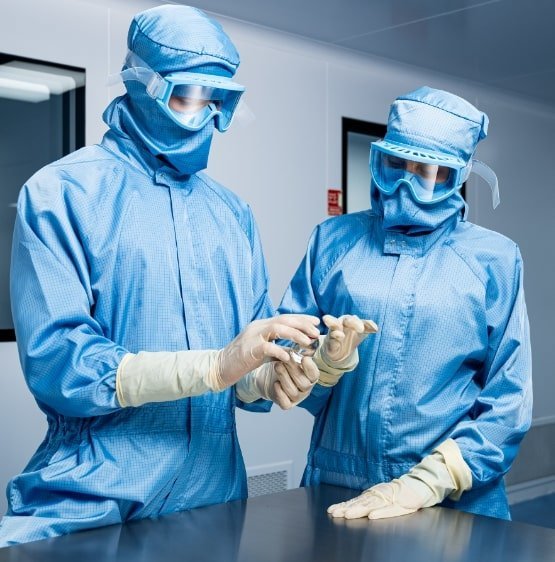 Efficient Lab Safety with Rental Safety Goggles | Lindstrom